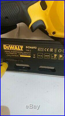 DEWALT DCN692 18v XR Brushless Cordless Framing Nail Gun Body Only