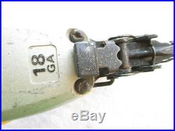 DeWalt DC608 Cordless 18 Volt Brad Nailer / Nail Gun. 18 Gauge. 5/8 to 2 Nails