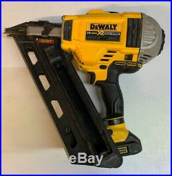 Dewalt 20V Max Li-Ion 30 Degree Paper Collated Framing Nailer With Battery