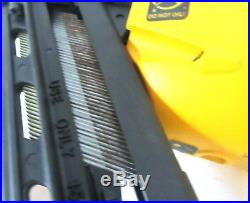 Dewalt DC628 18volt 15gage cordless trim nailer nailgun with Case Battery Charger