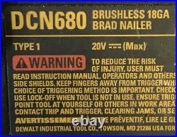 Dewalt DCN680 18GA Brad Nailer FOR PARTSTOOL ONLYM