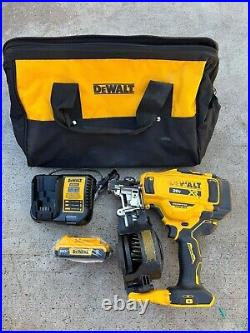 Dewalt Dcn45rnd1 20 Volt Cordless Roofing Nailer Tool Kit