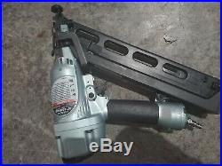 Hitachi 15 gauge angle Finish nailer NT65MA4 nail gun with air duster withwarranty