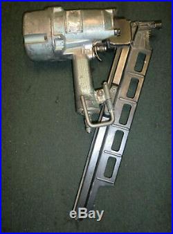 Hitachi NR83A2 3 1/4 Strip Framing Nail Gun Nailer Used TooL