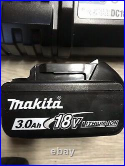 Makita XTP02Z 18V LXT LithiumIon Cordless Pin Nailer Tool Only
