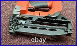 Milwaukee 2741-20 M18 FUEL 18V 16-Gauge Straight Finish Nailer Bare Tool
