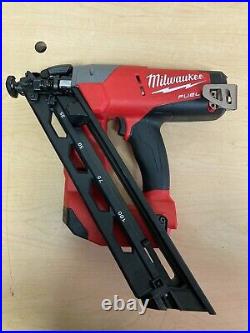 Milwaukee 2743-20 M18 Fuel 15 Gauge Finish Nailer