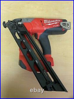 Milwaukee 2743-20 M18 Fuel 15 Gauge Finish Nailer Tool Only