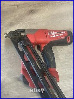 Milwaukee 2743-20 M18 Fuel 15 Gauge Finish Nailer Tool Only