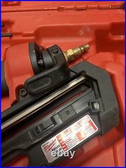 Milwaukee 7140-21 15-Gauge Pneumatic Angled Finish Nailer PRE-OWNED! Untested