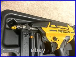 NEW BOSTITCH BTFP12233 Smart Point 18GA Brad Nailer Nail Gun WITH 2000 NAILS