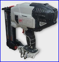 PORTER CABLE 20V MAX 18 Gauge Cordless Brad Nailer Tool Only PCC790