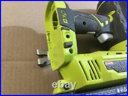 Ryobi P325 18V One+ AirStrike Cordless Finish Nailer with Battery& Charger