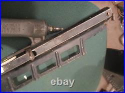 Used Paslode Pneumatic Framing Nailer/nail Gun Fires 1 3/4- 3 1/2 Strip Nails