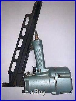 Vintage Hitachi NR 83A (NR83A) NAILER/ Nail Gun